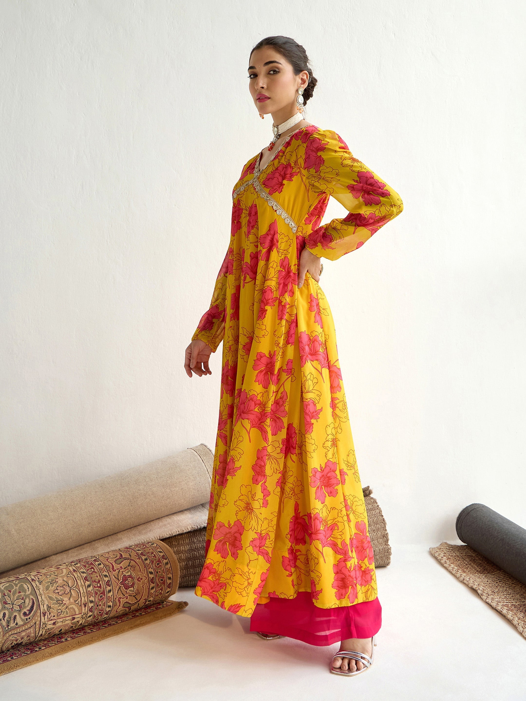 Women's Yellow Floral Kurta - Sassafras