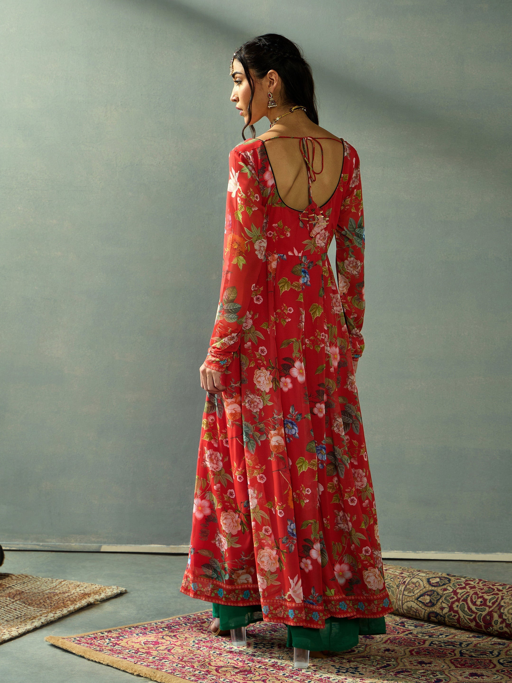 Women's Red Floral Kurta - Sassafras