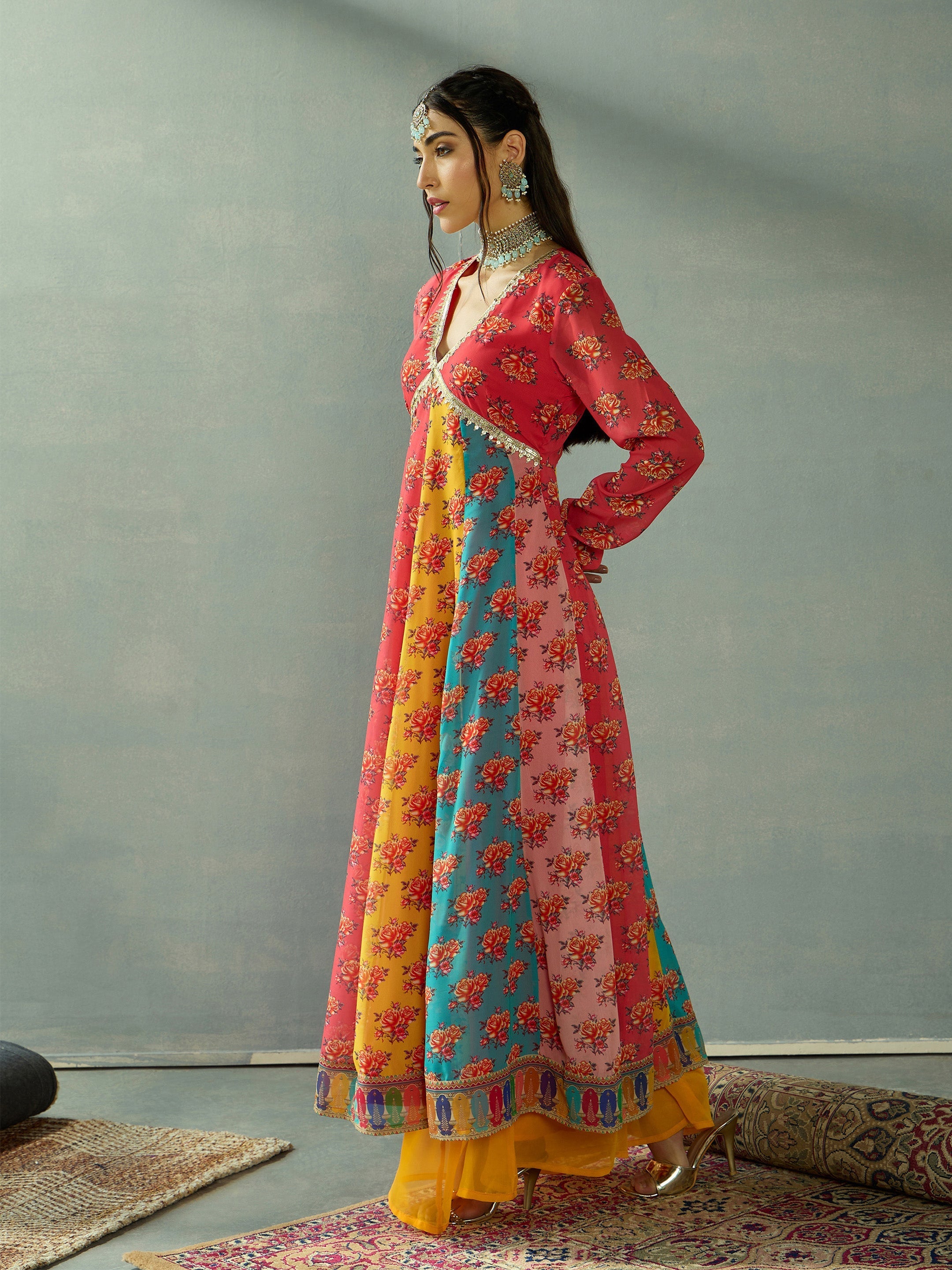 Women's Red Strong Kurta - Sassafras