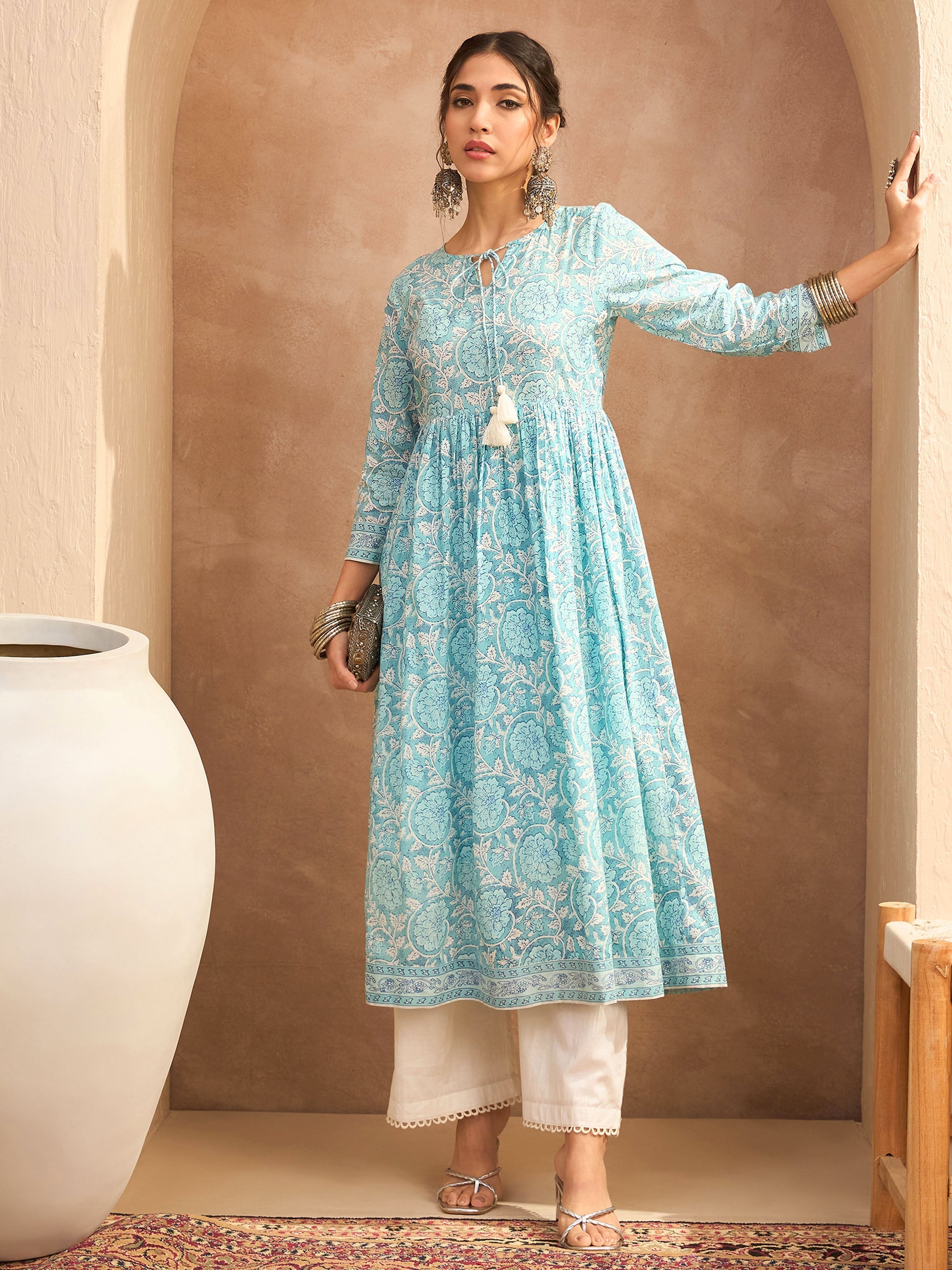 Women's Blue Floral Front Dori Gathered Kurta With Straight Pants-SHAE