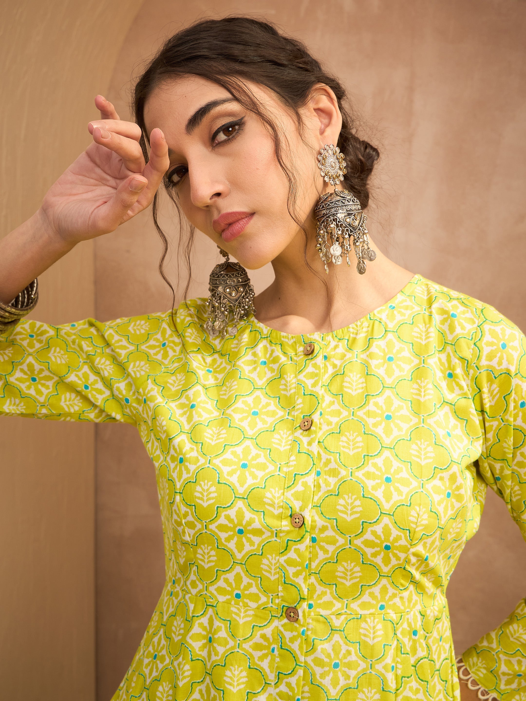 Women's Lime Green Floral Buttonned Pocket Kurta-SHAE