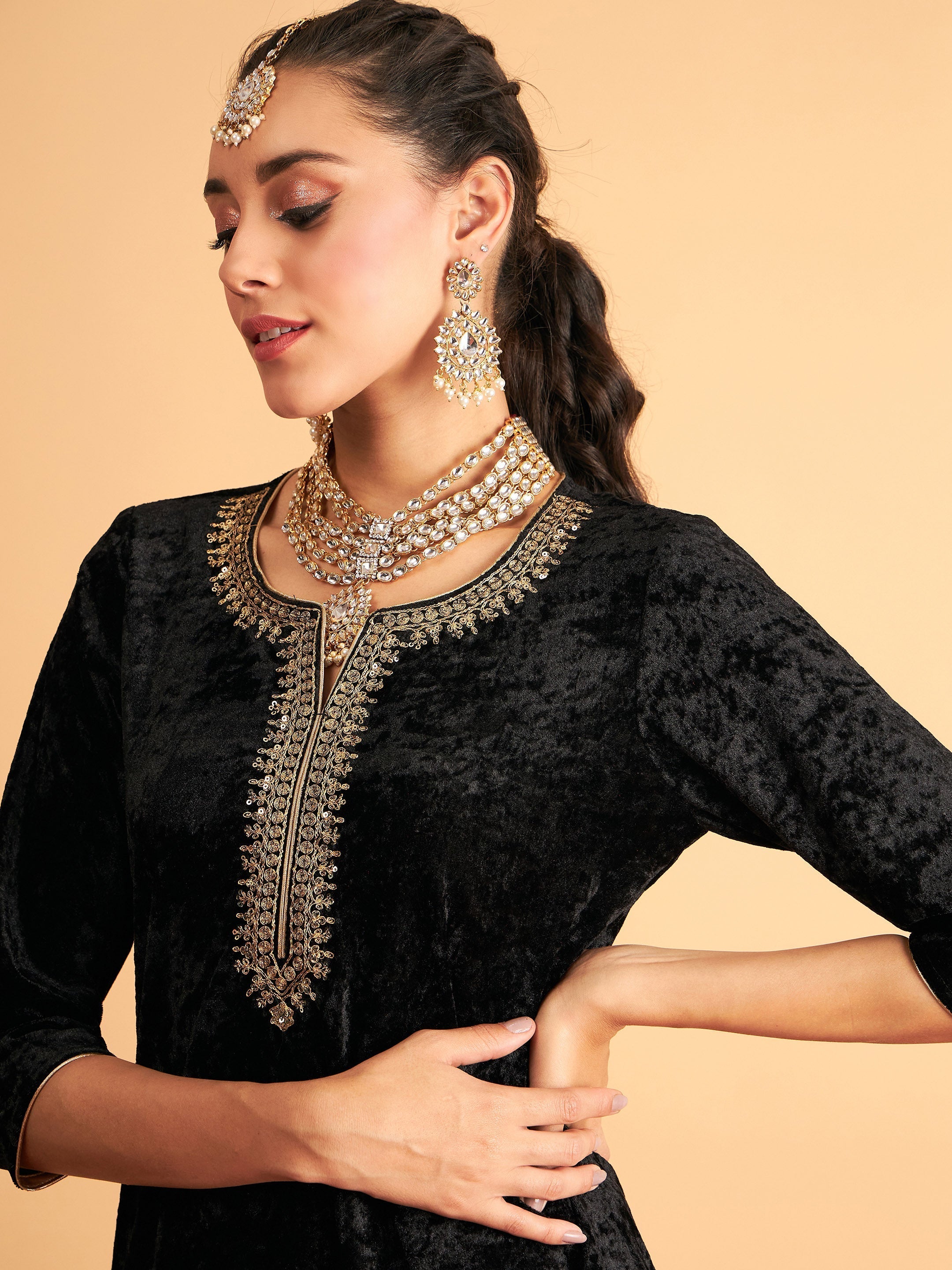 Women's Black Velvet Embroidered Short Kurta With Palazzos