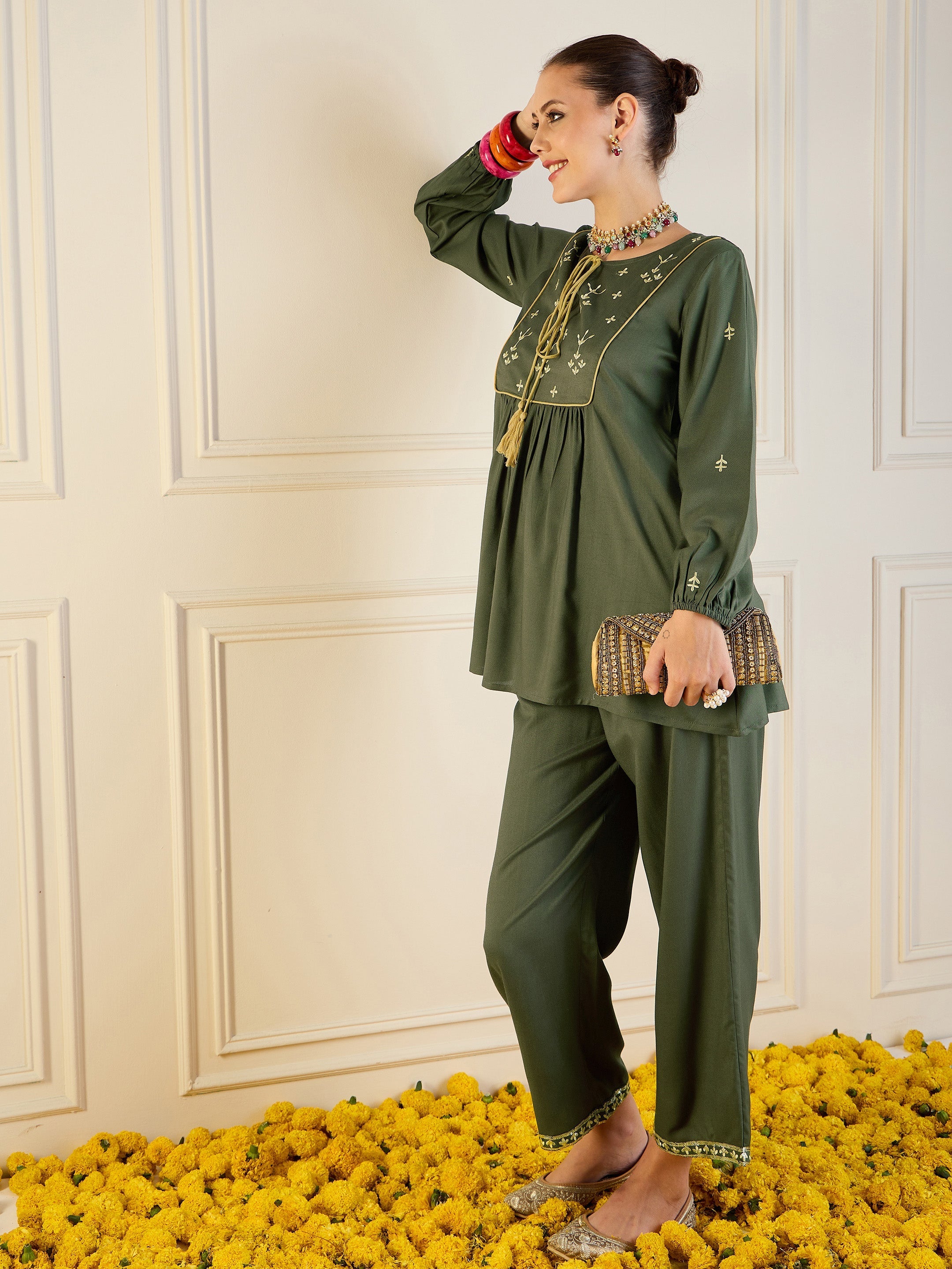 Women's Green Embroidered Co-Ord Set - Sassafras