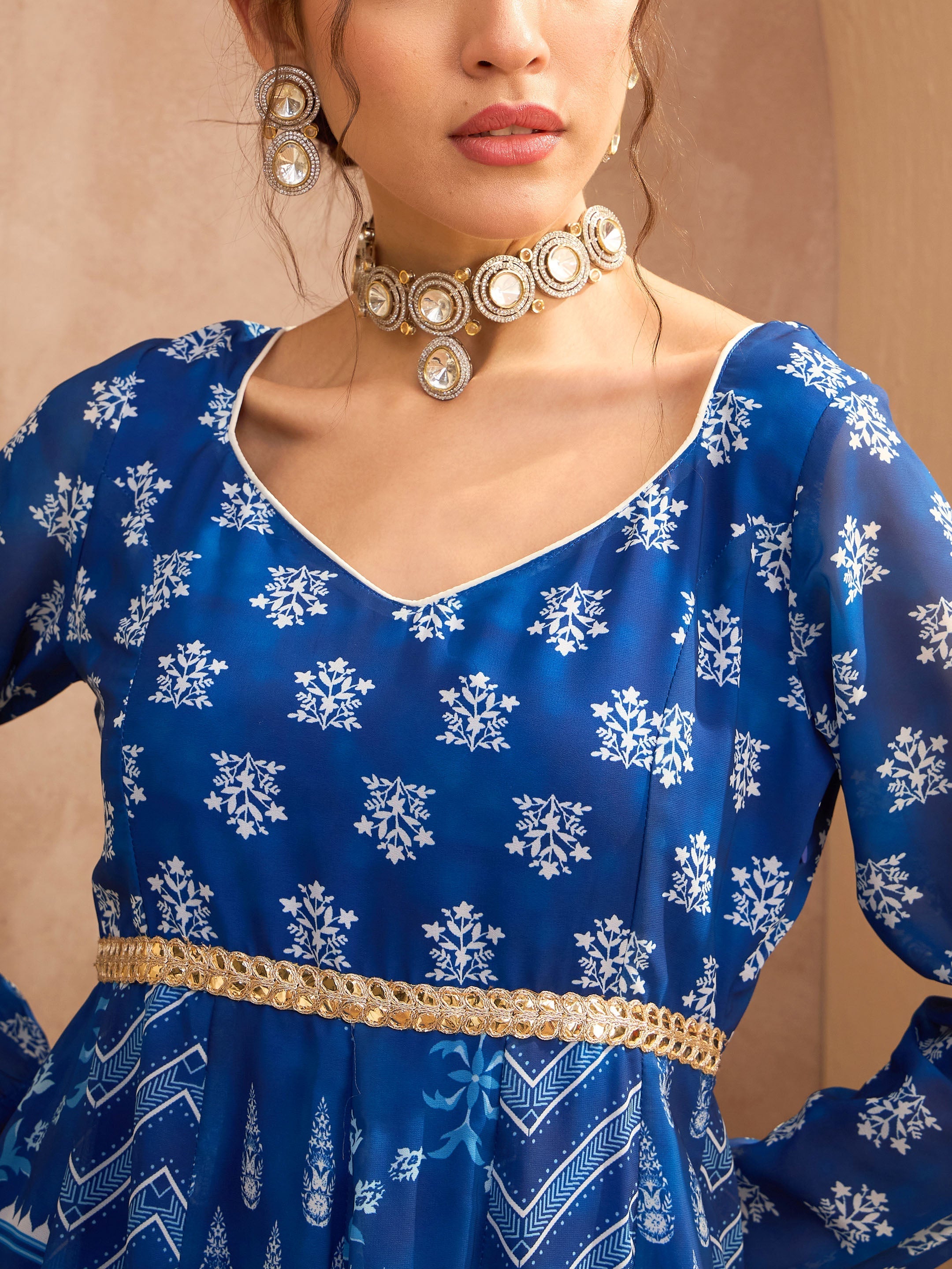 Women's Blue Floral Sweetheart Neck Anarkali Kurta With Palazzos-SHAE