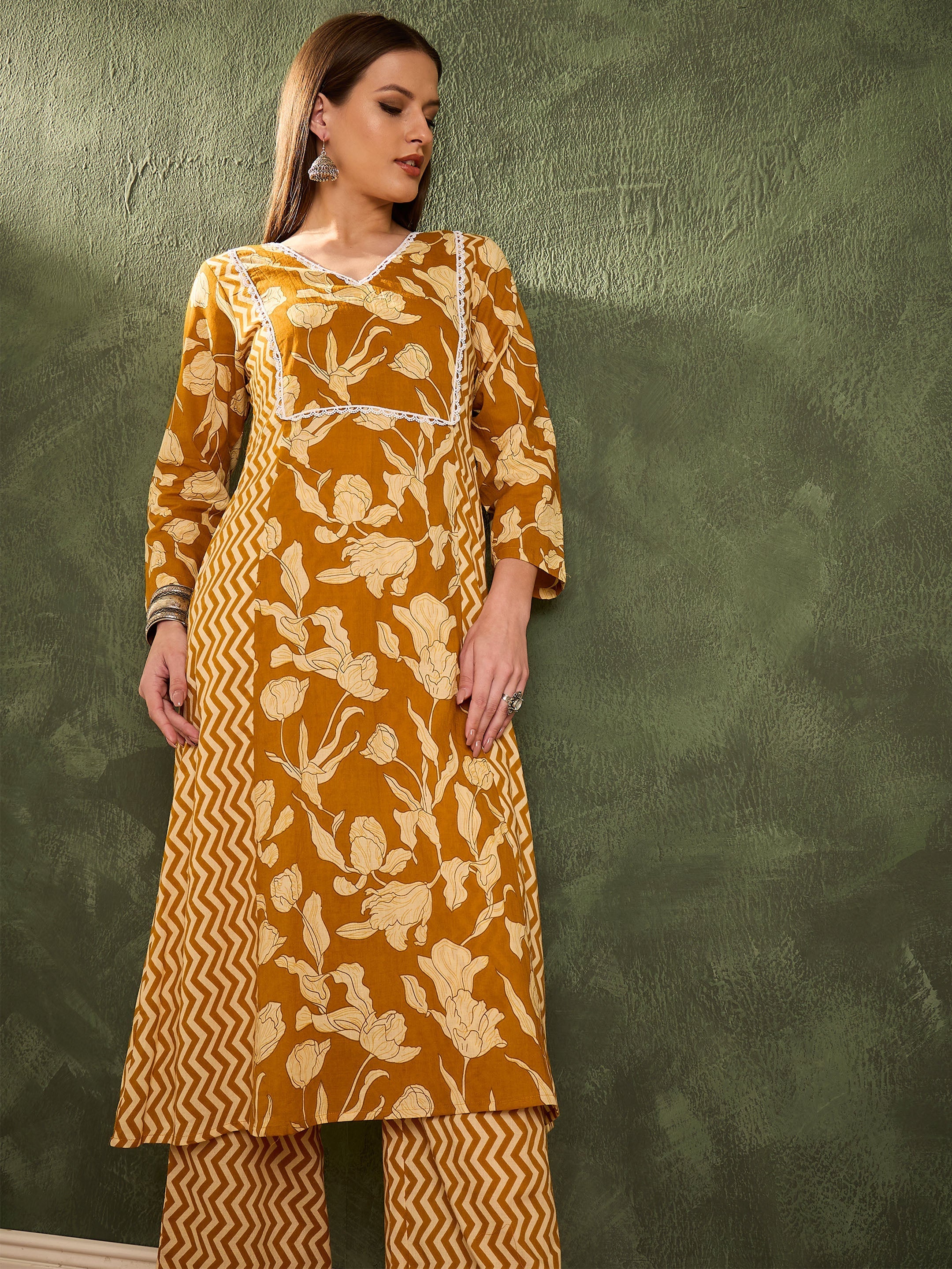 Women's Mustard Floral Front Yoke Kurta With Pants