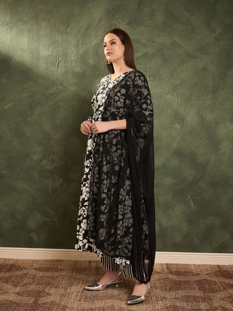 Women's Black & White Floral Gathered Kurta Set with Dupatta