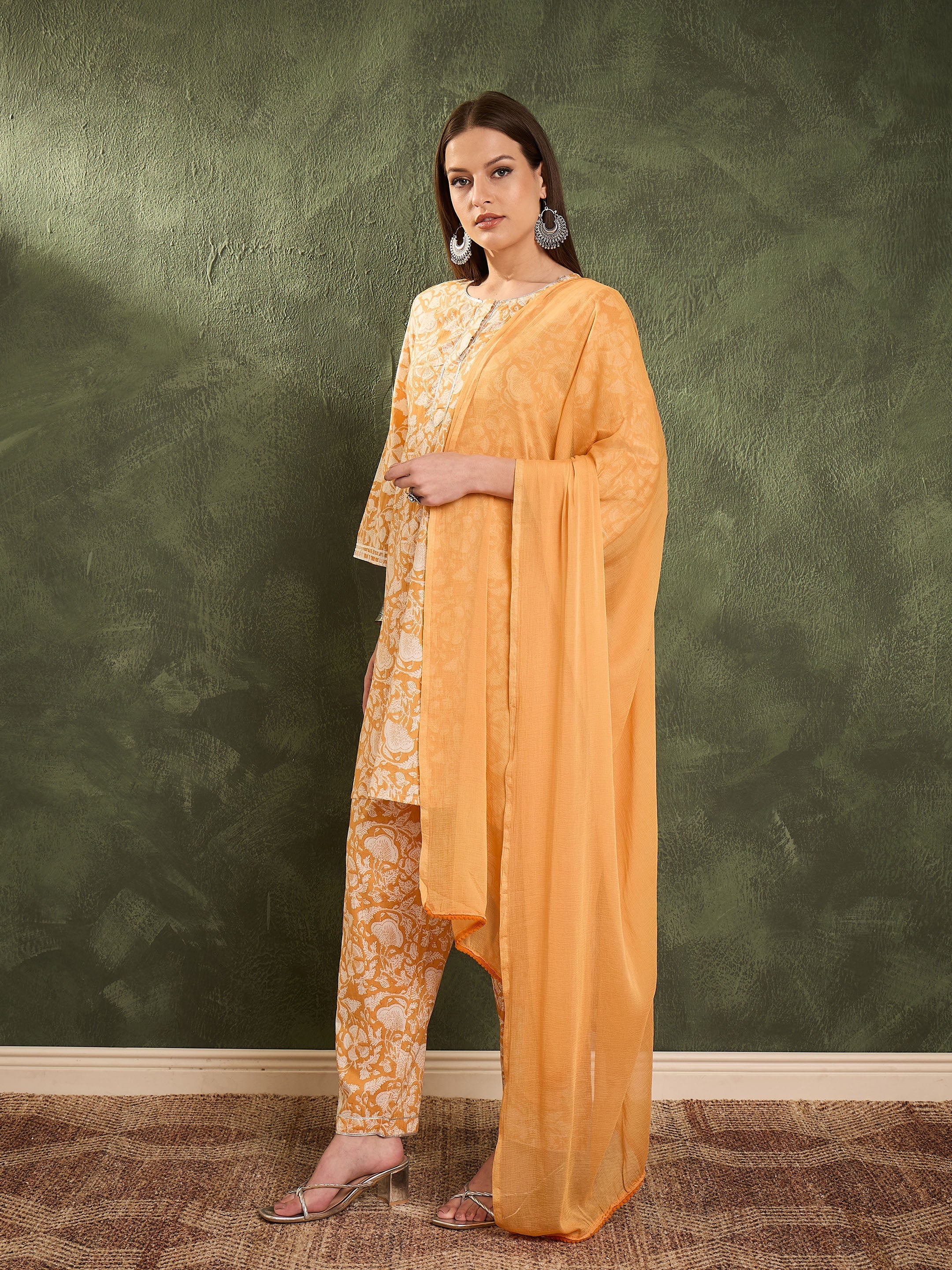 Women's Yellow Floral Lace Short Kurta With Salwar & Dupatta