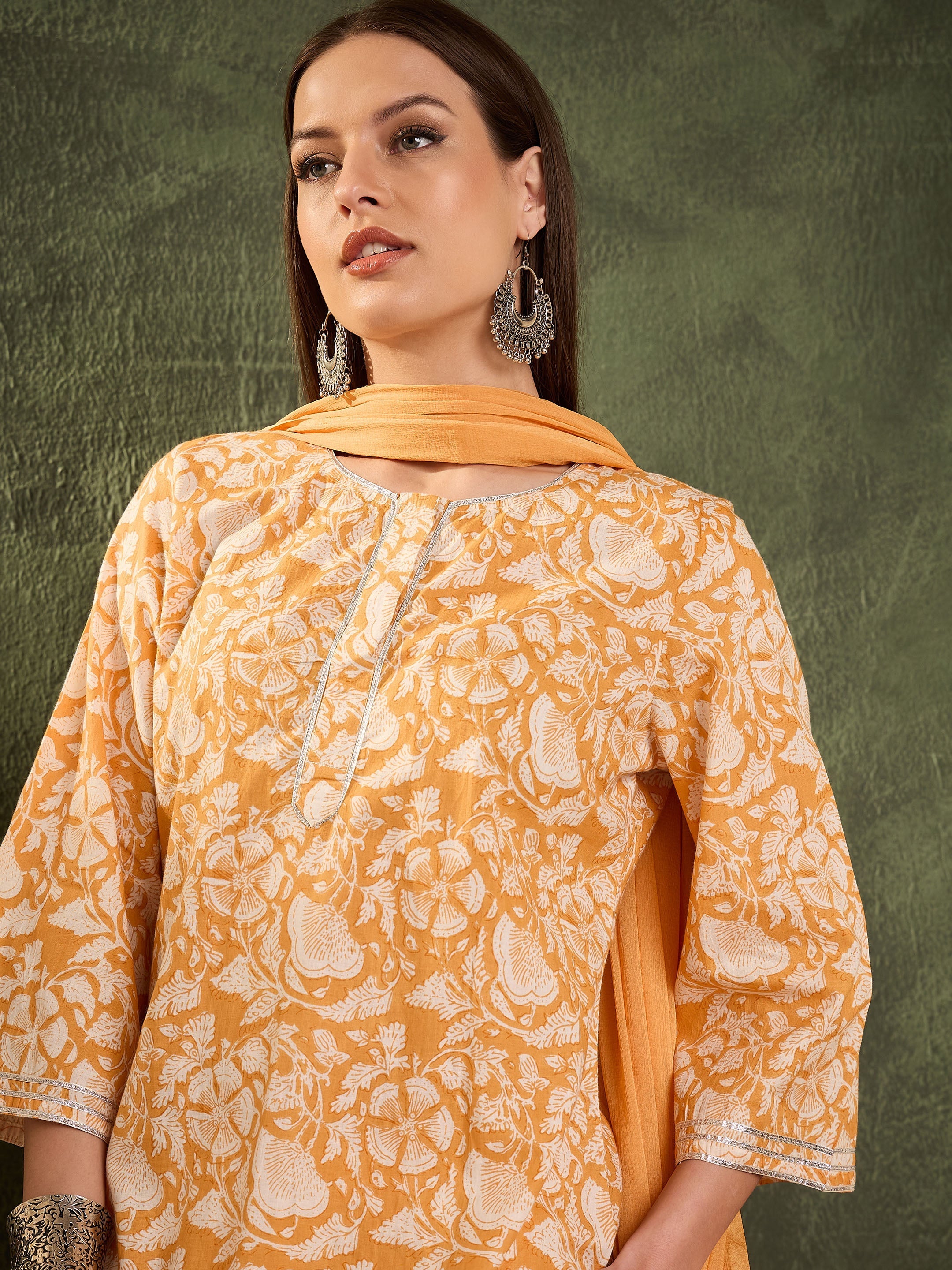 Women's Yellow Floral Lace Short Kurta With Salwar & Dupatta