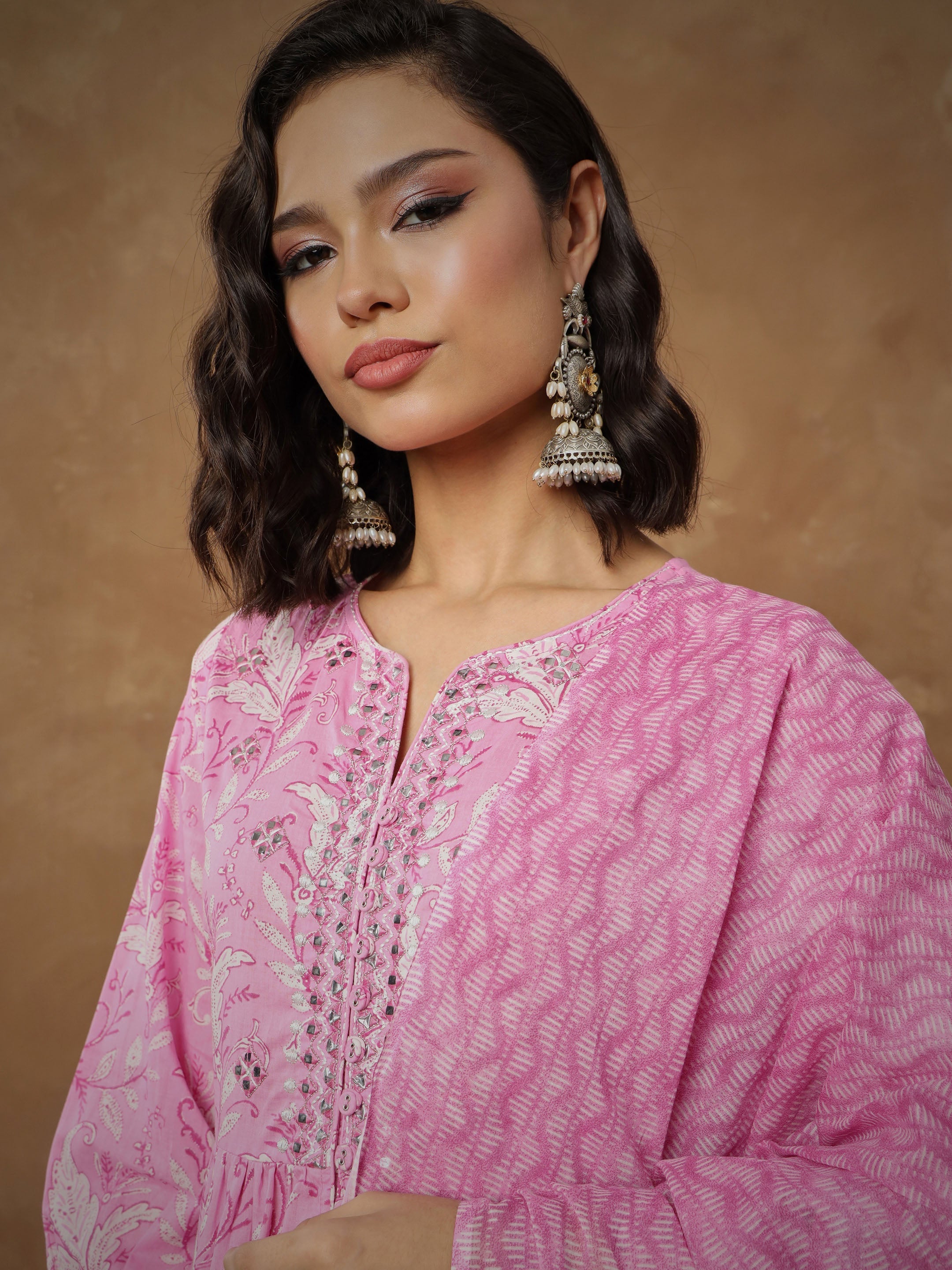 Women's Pink Floral Tiered Anarkali Kurta With Pants & Dupatta