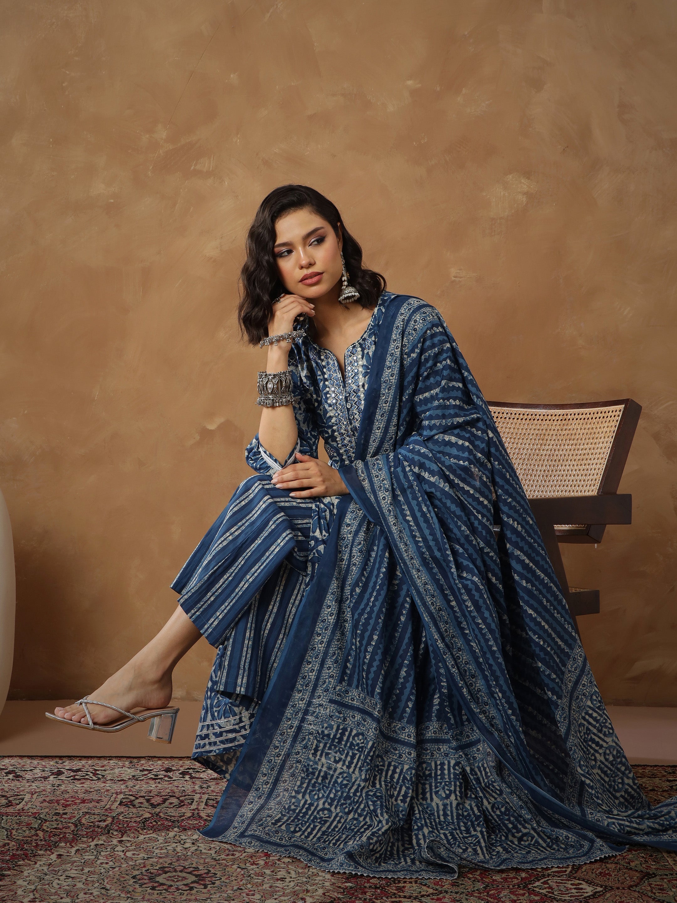 Women's Navy Floral Tiered Anarkali Kurta With Pants & Dupatta