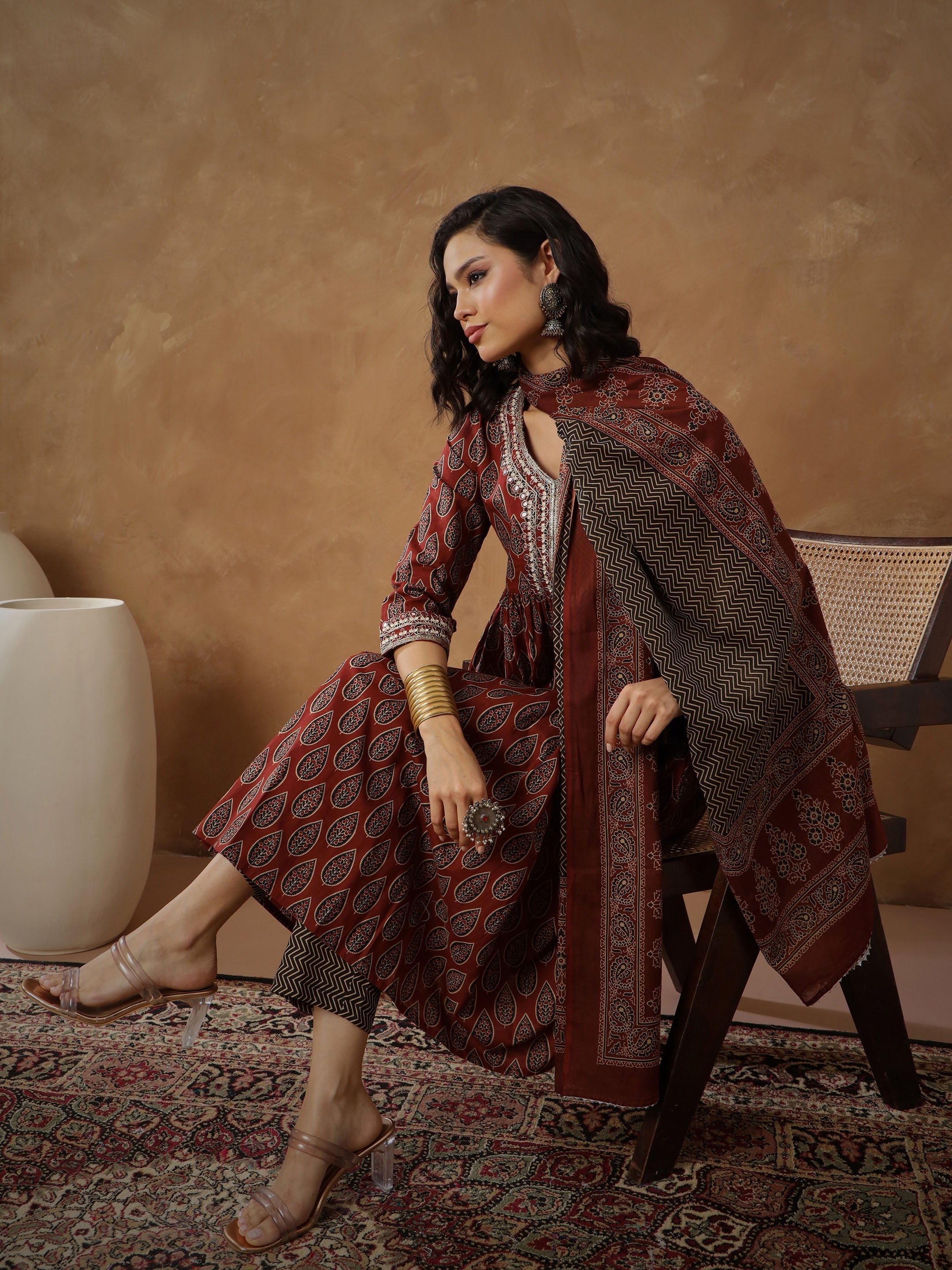 Women's Maroon Floral Gathered Kurta With Pants & Dupatta
