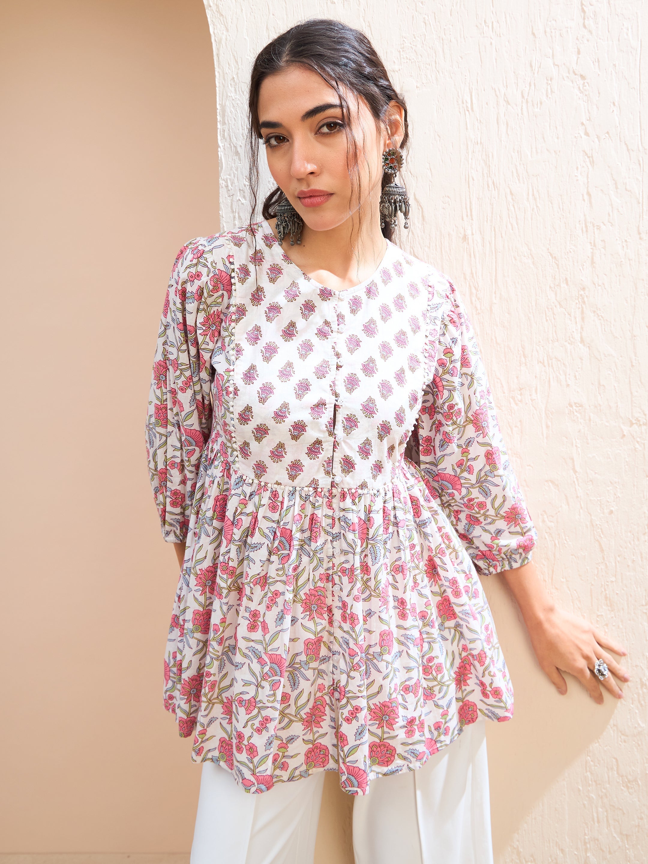 Women's White Floral Buttonned Lace Neck Gathered Kurti-SHAE