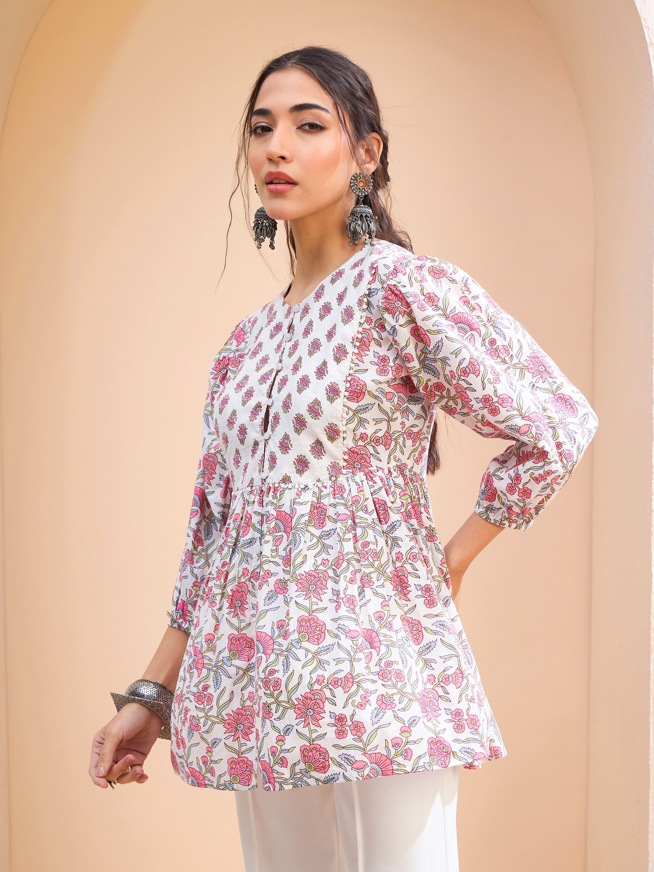 Women's White Floral Buttonned Lace Neck Gathered Kurti-SHAE