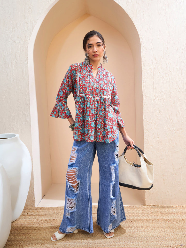 Women's Red Floral Front Pin Tuck Kur