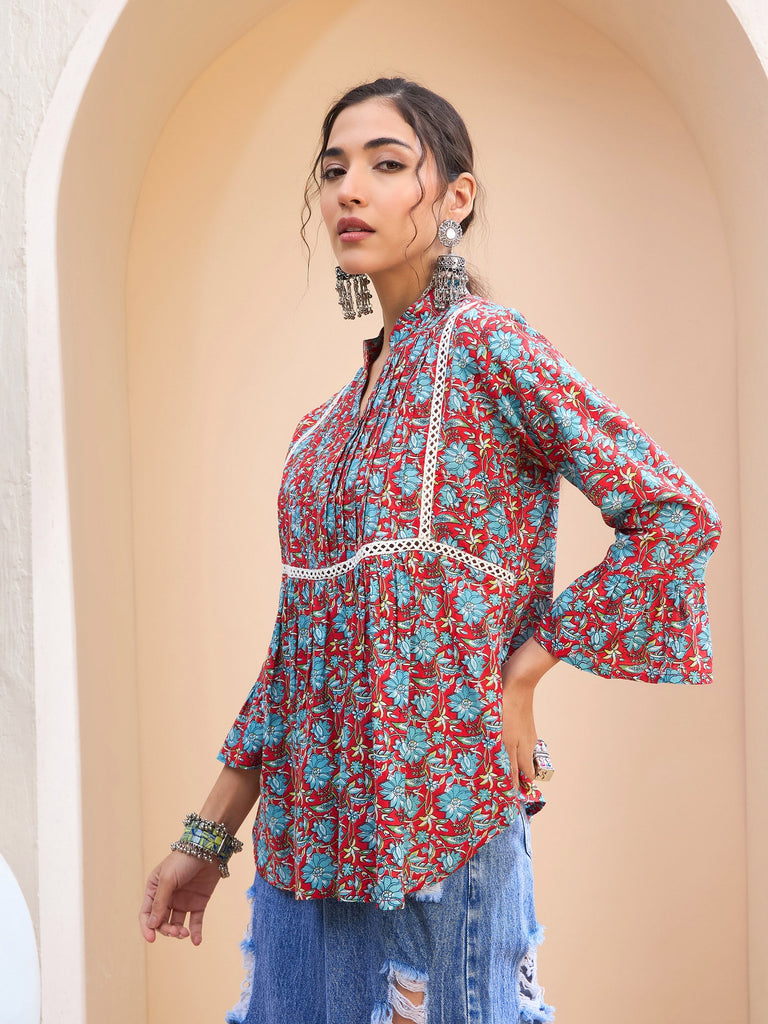 Women's Red Floral Front Pin Tuck Kur