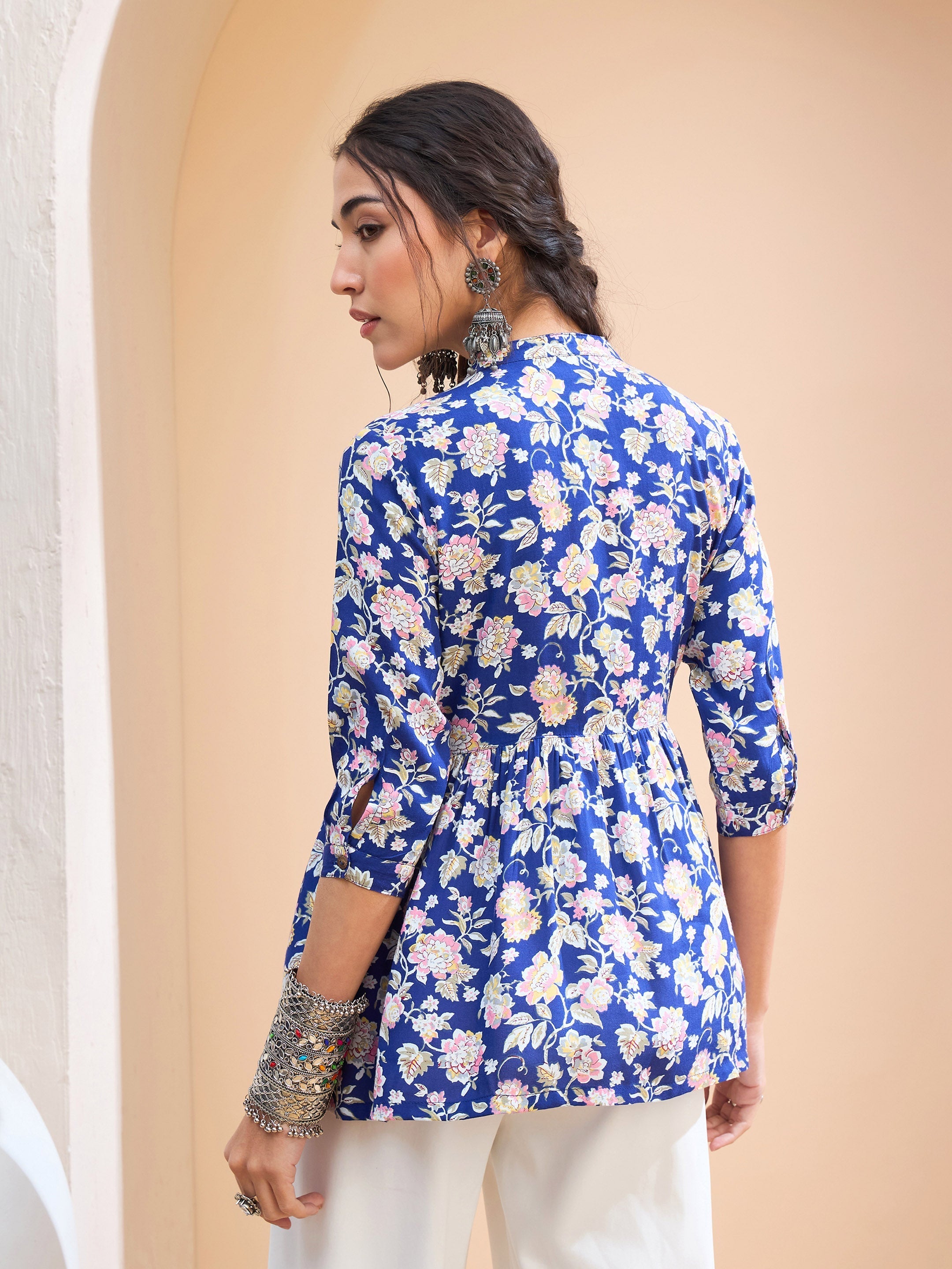 Women's Blue Floral Buttonned Gathered Kurti-SHAE