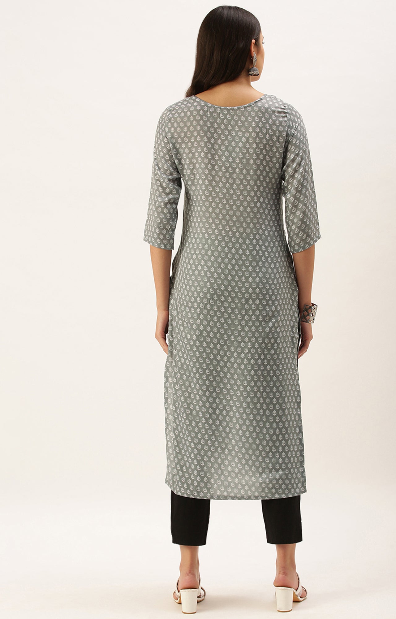 Color_Grey