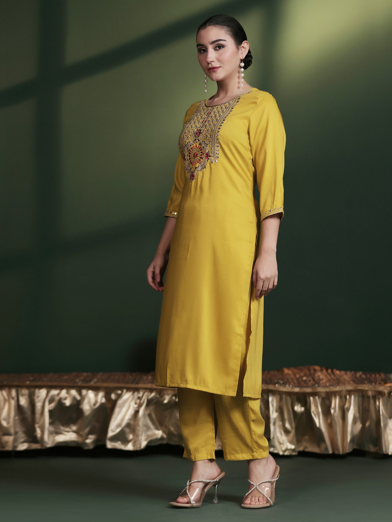 Color_Yellow