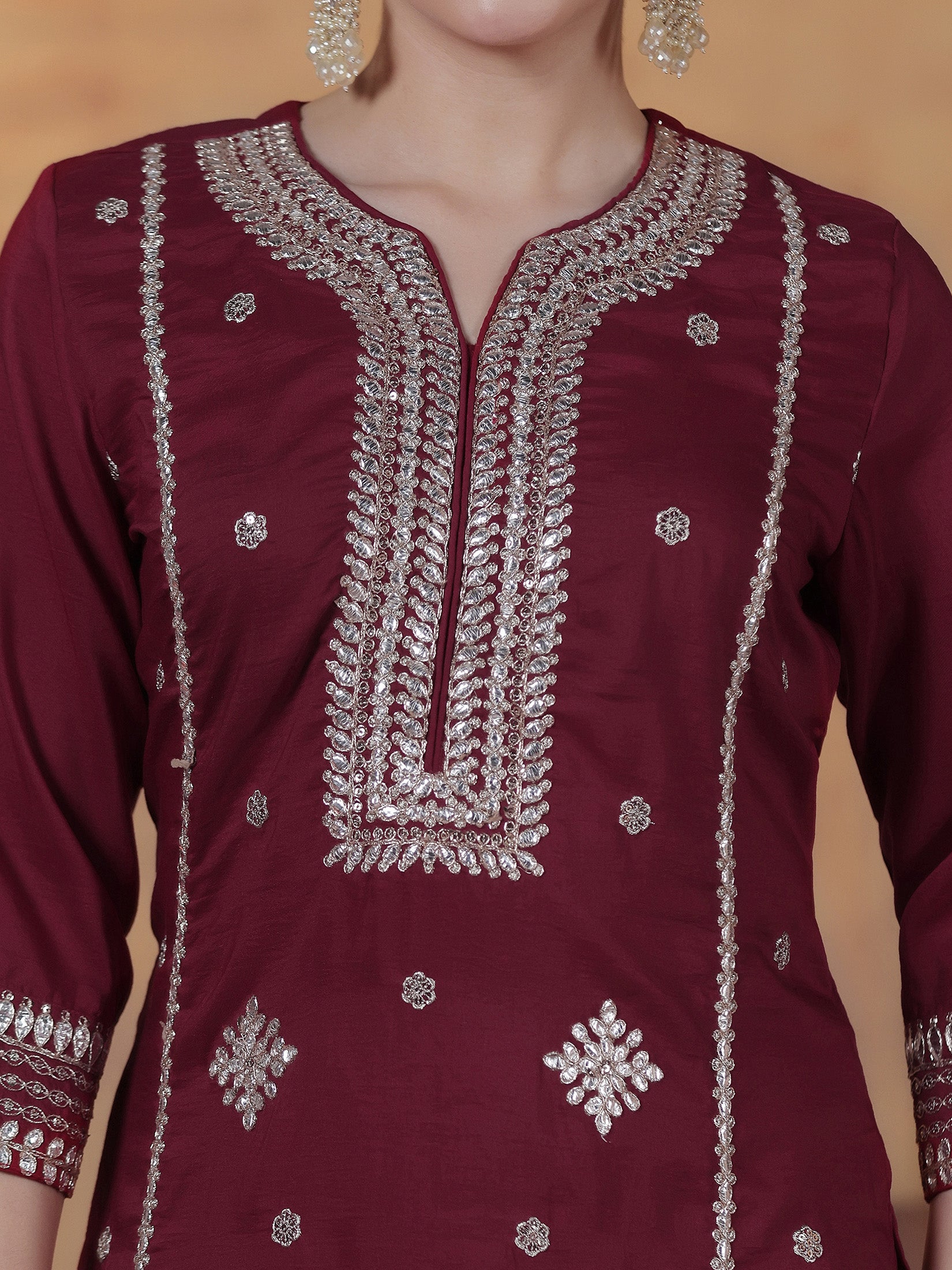 Color_Maroon