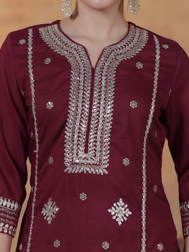 Color_Maroon