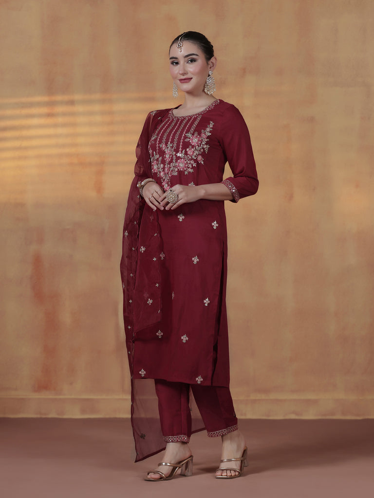 Color_Maroon