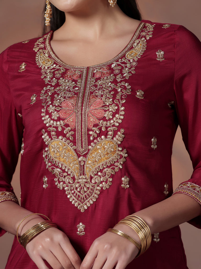Color_Maroon