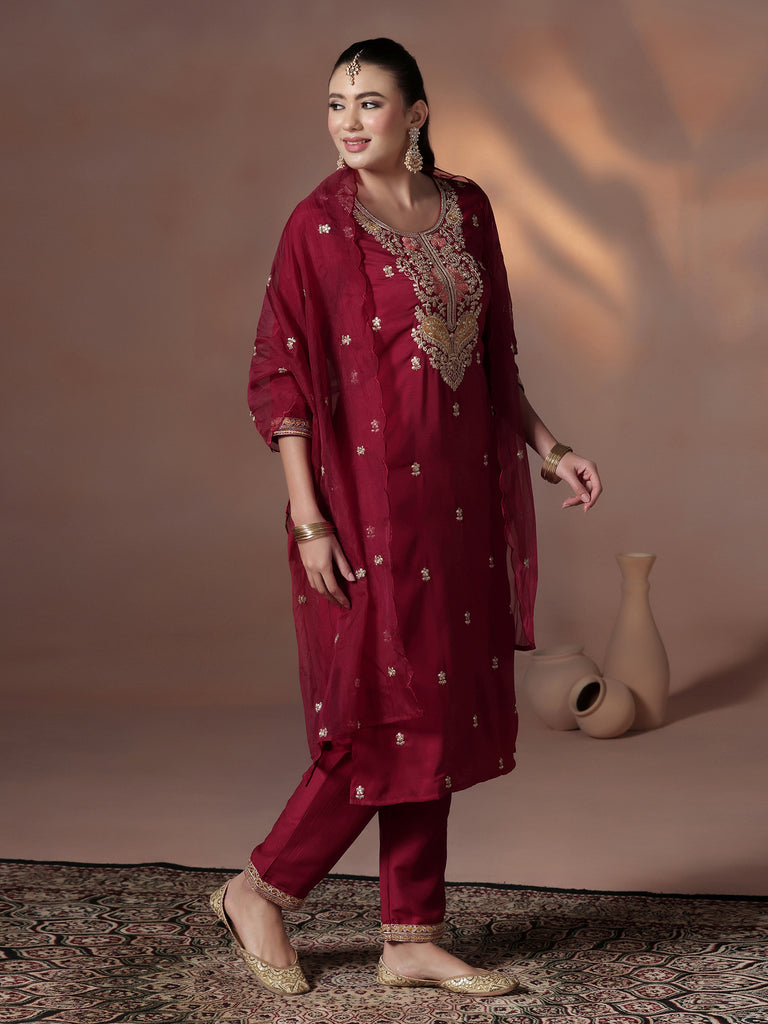 Color_Maroon