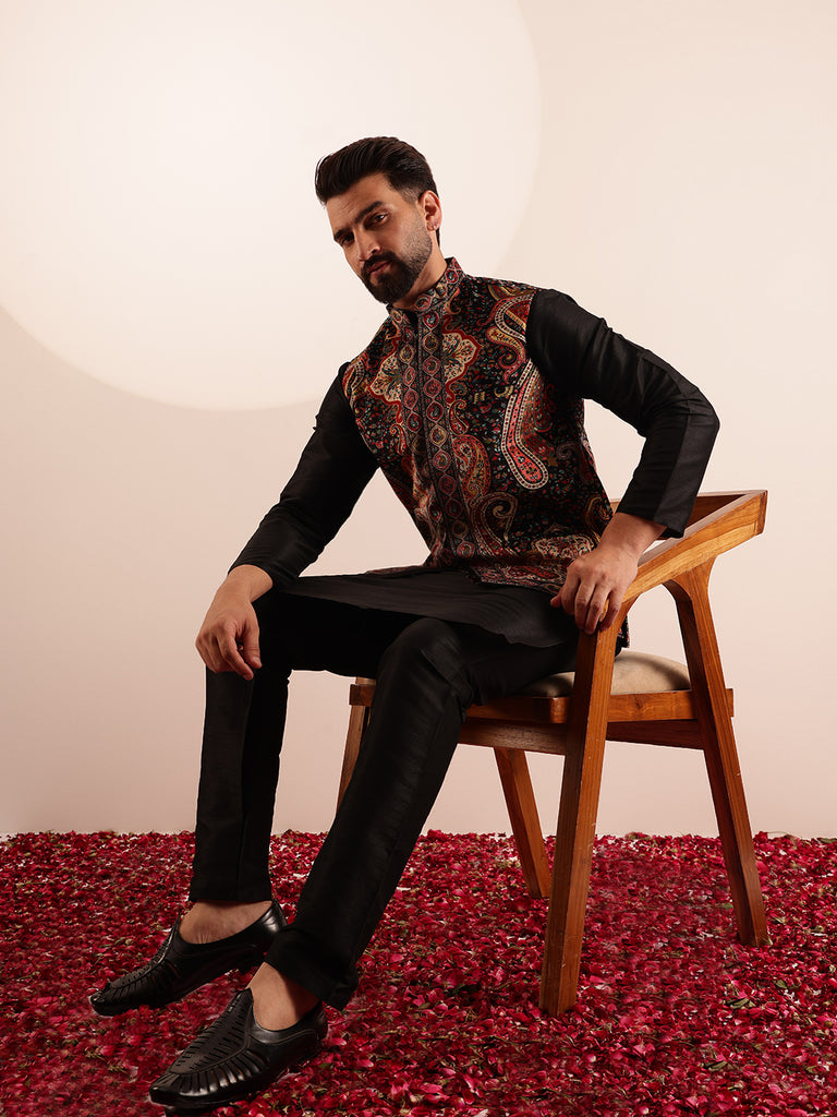 Men's Black & Beige Silk Blend Solid/Plain Kurta Set