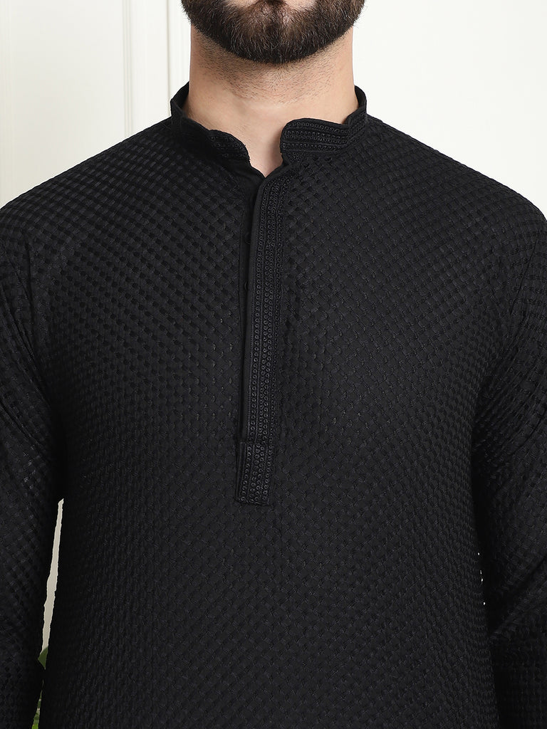Color_Black