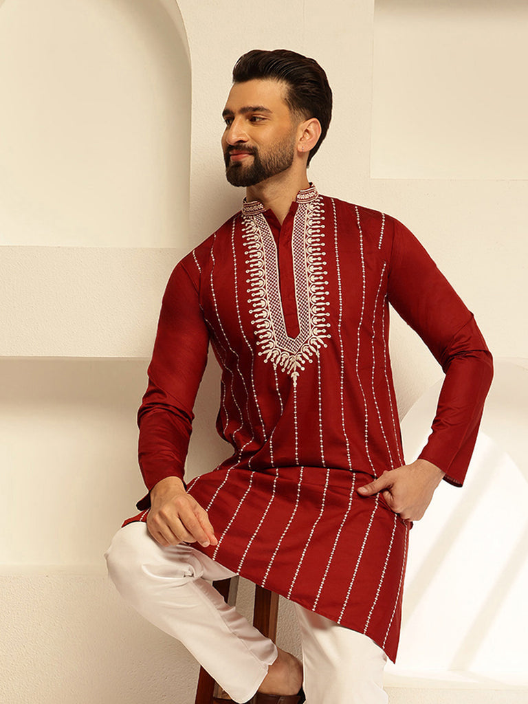 Color_Maroon
