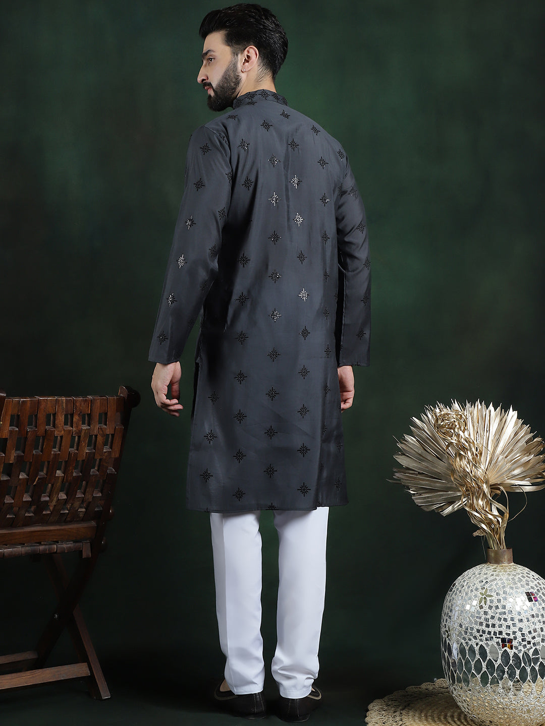 Color_Grey