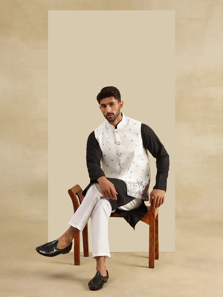 Men's Black & Cream Cotton Blend Solid/Plain Kurta Set