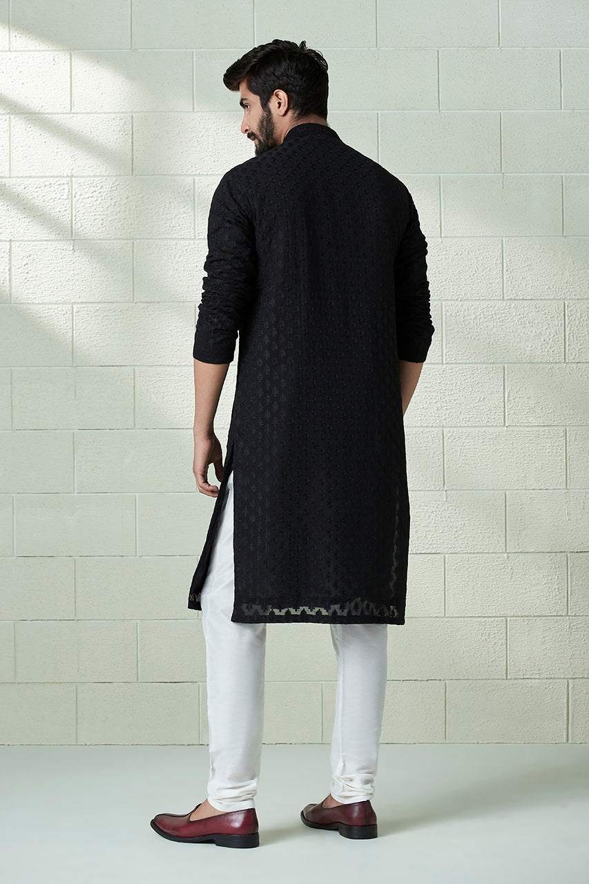 Color_Black