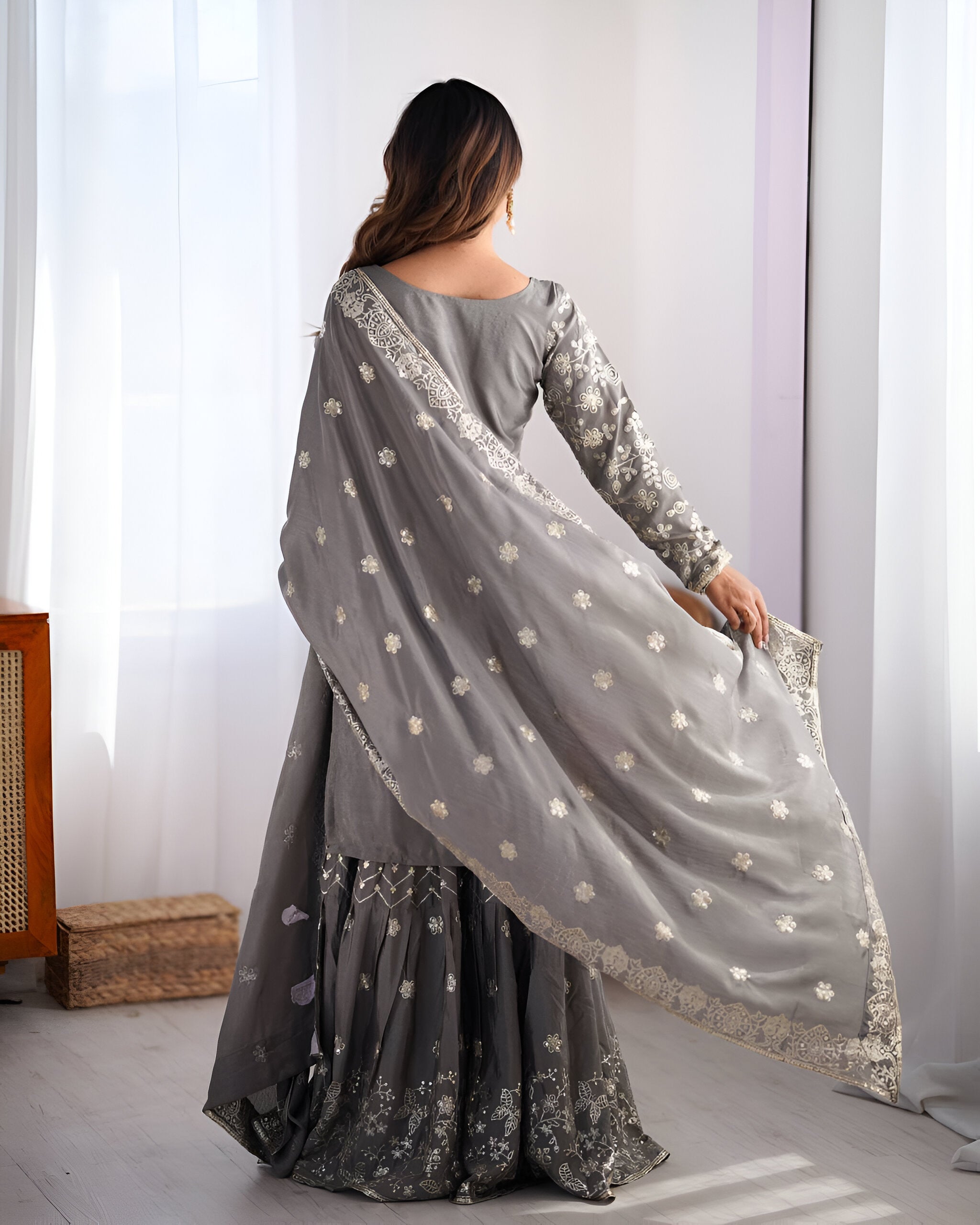 Color_Grey