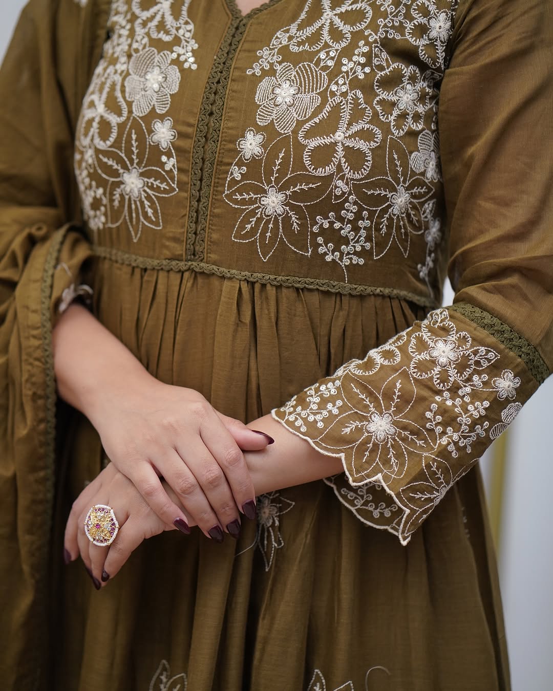 Color_Brown