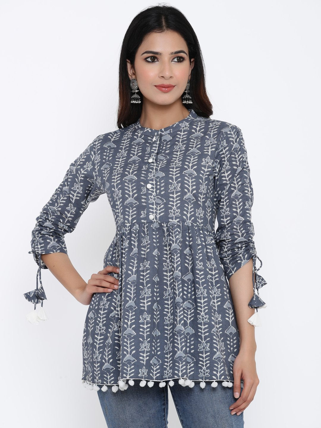 Women's Printed Cotton Fabric Short Tunic With Tie-Up Sleves Details In Grey Color