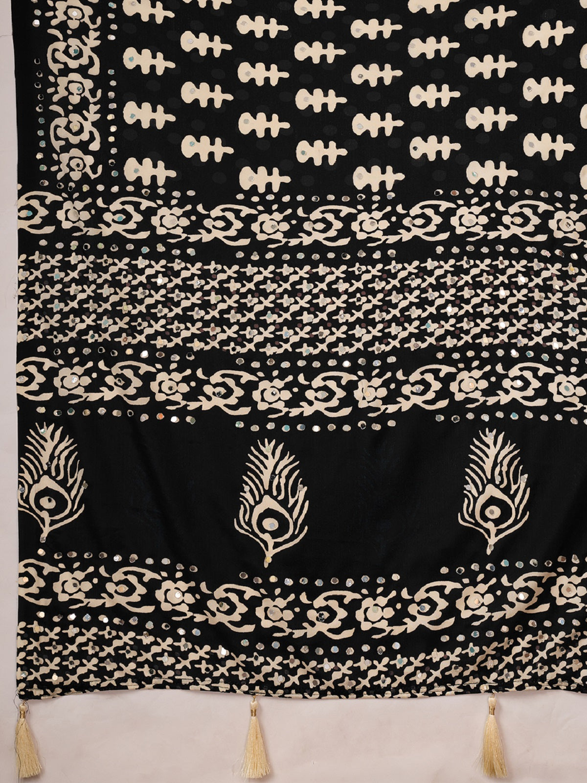 Color_Black