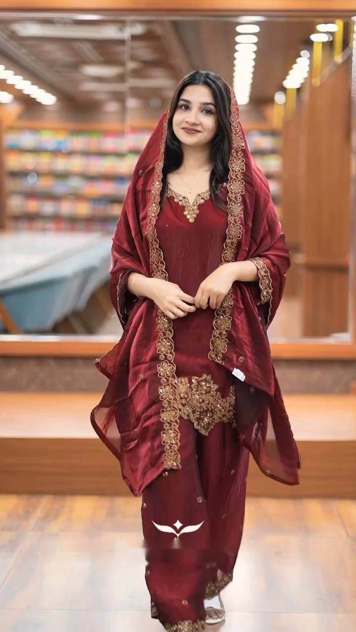 Color_Maroon