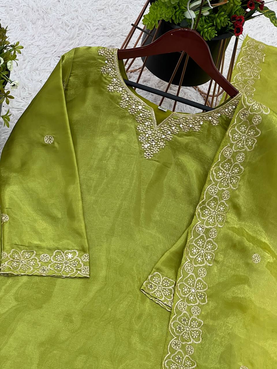 Color_Green