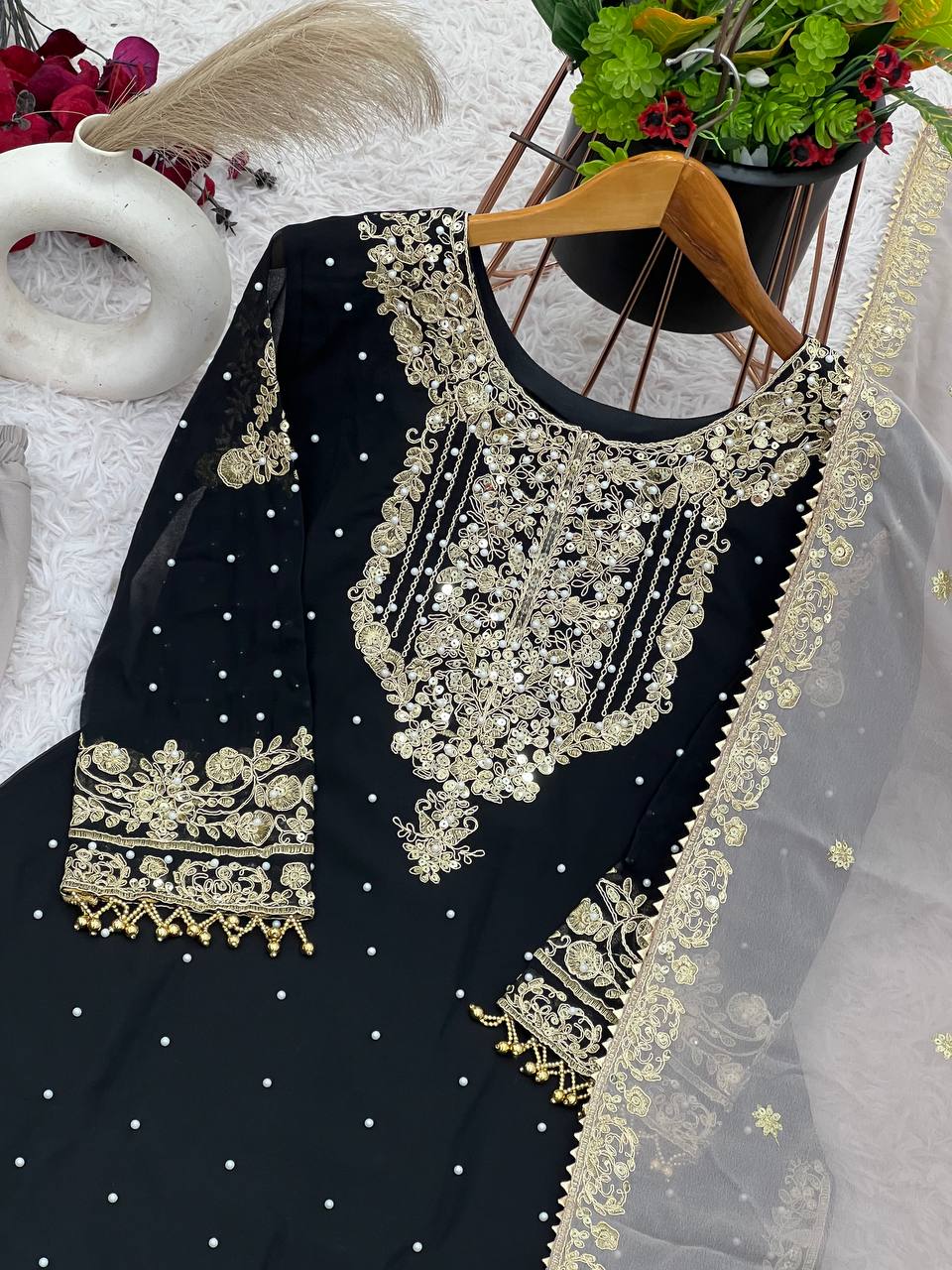 Color_Black