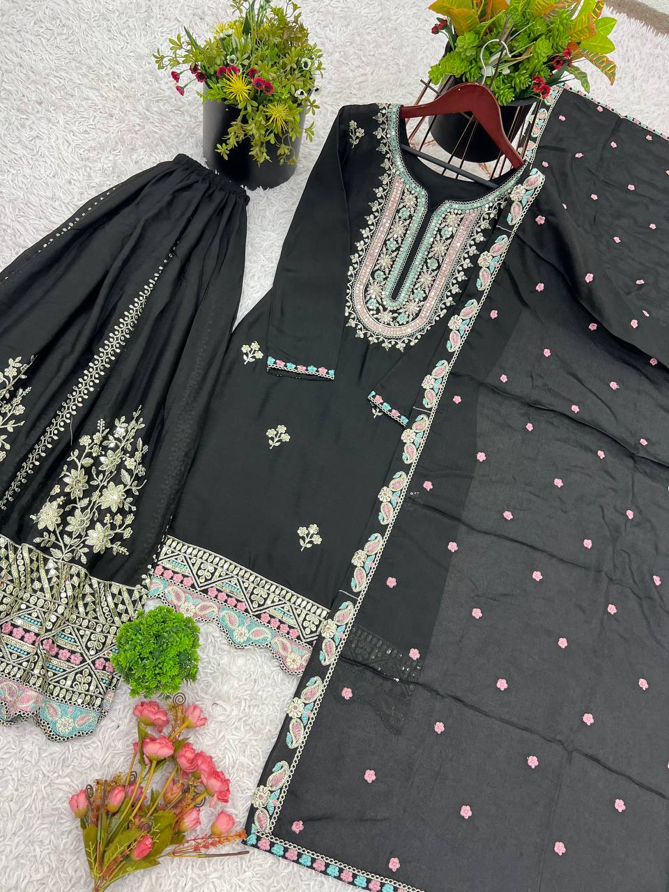 Color_Black