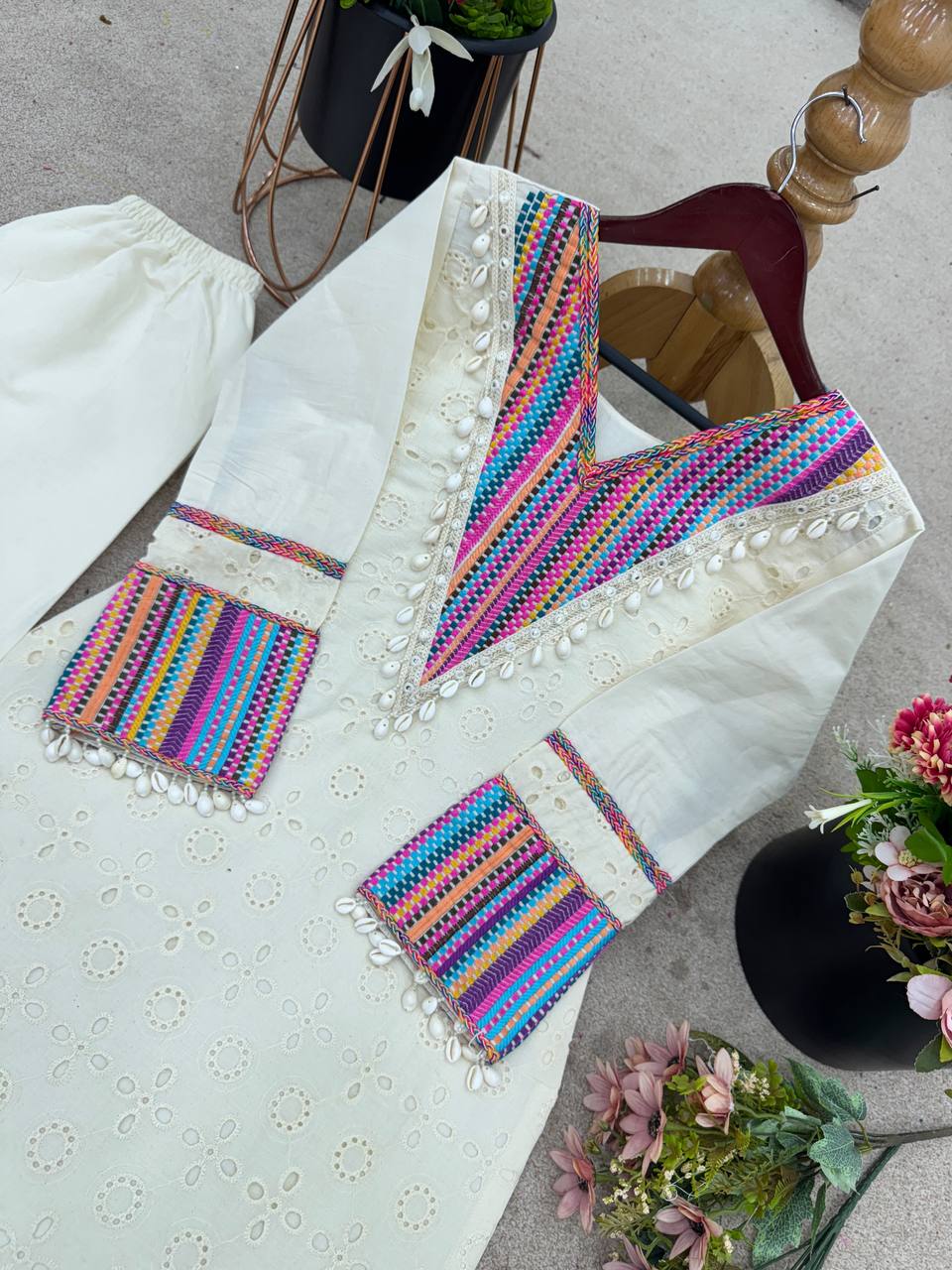 Color_White