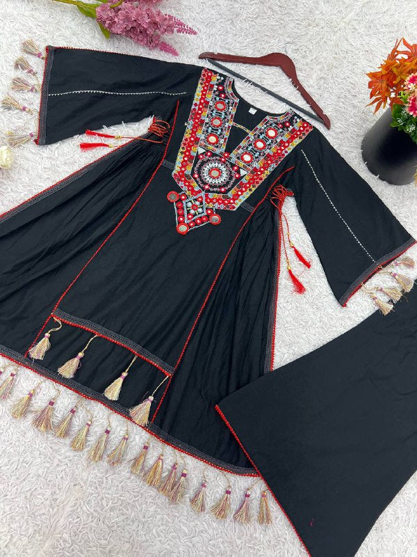 Color_Black