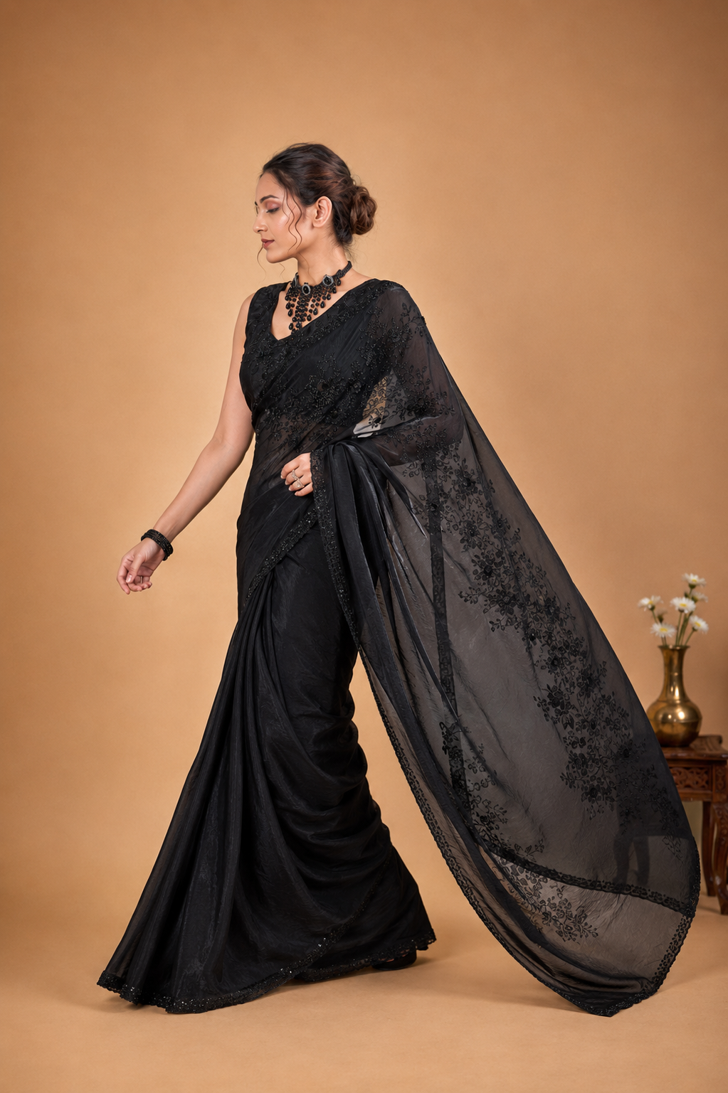 Color_BLACK