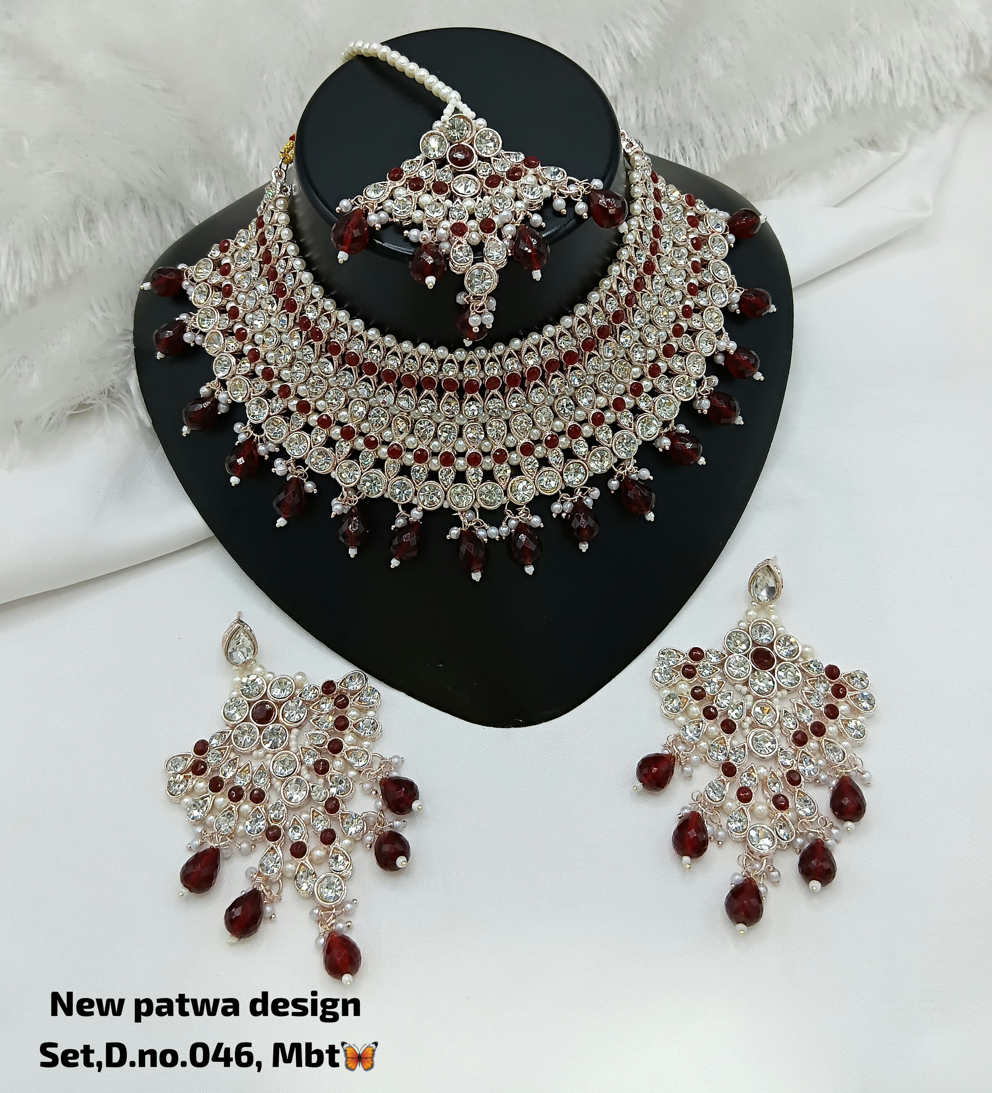 Color_Maroon