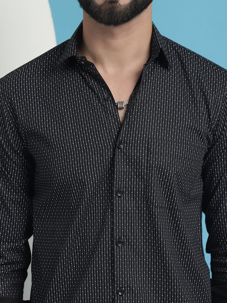 Men's Black Geometric Printed Cotton Casual Shirt
