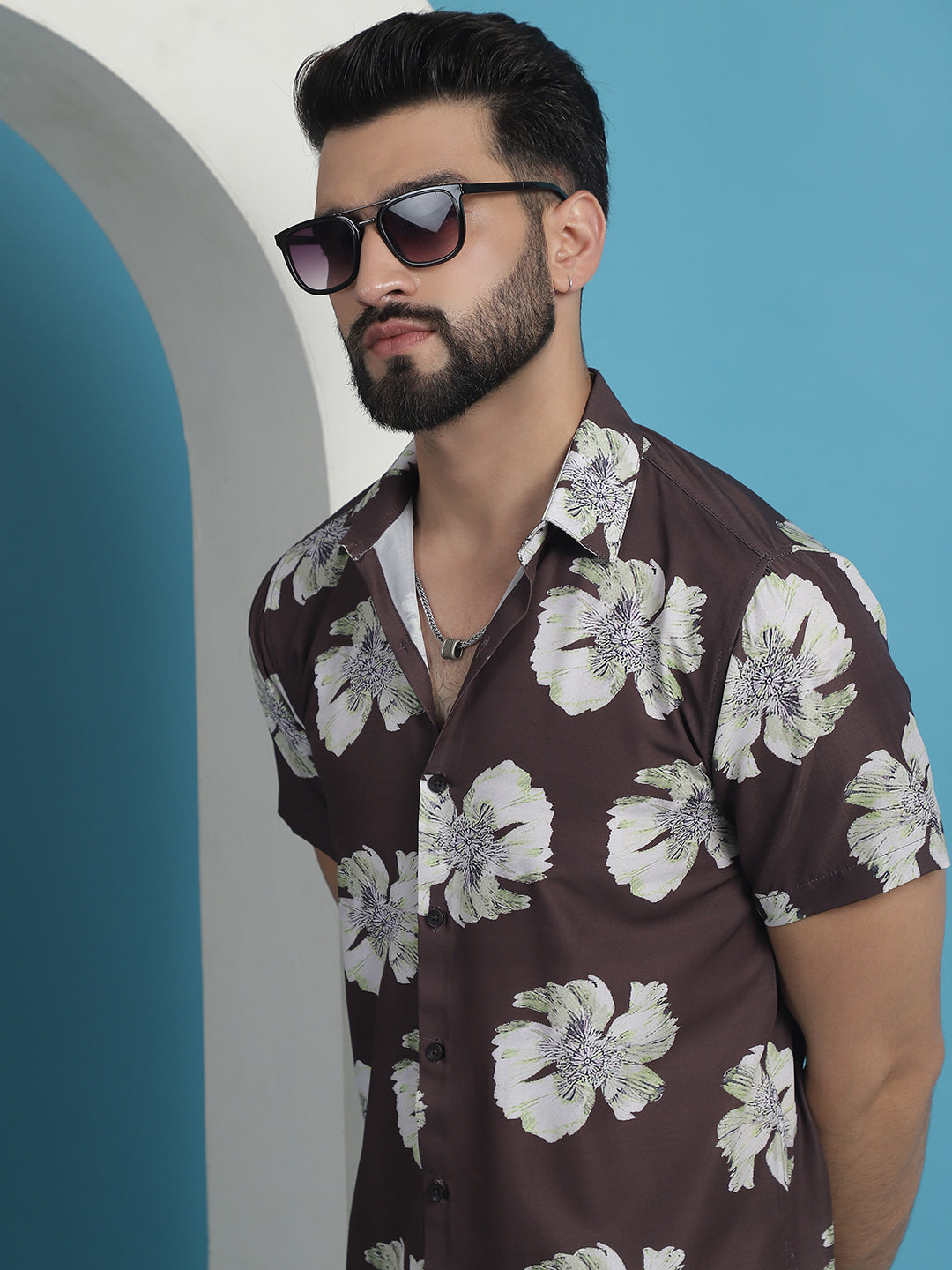 Men's Brown Floral Printed Cotton Casual Shirt - Taantav