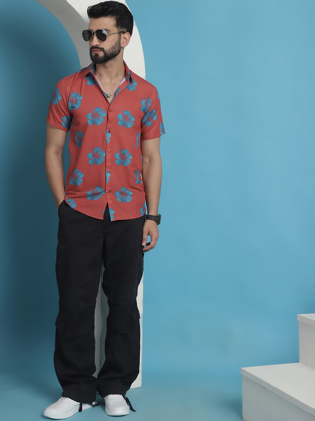 Men's Red Floral Printed Cotton Casual Shirt - Taantav