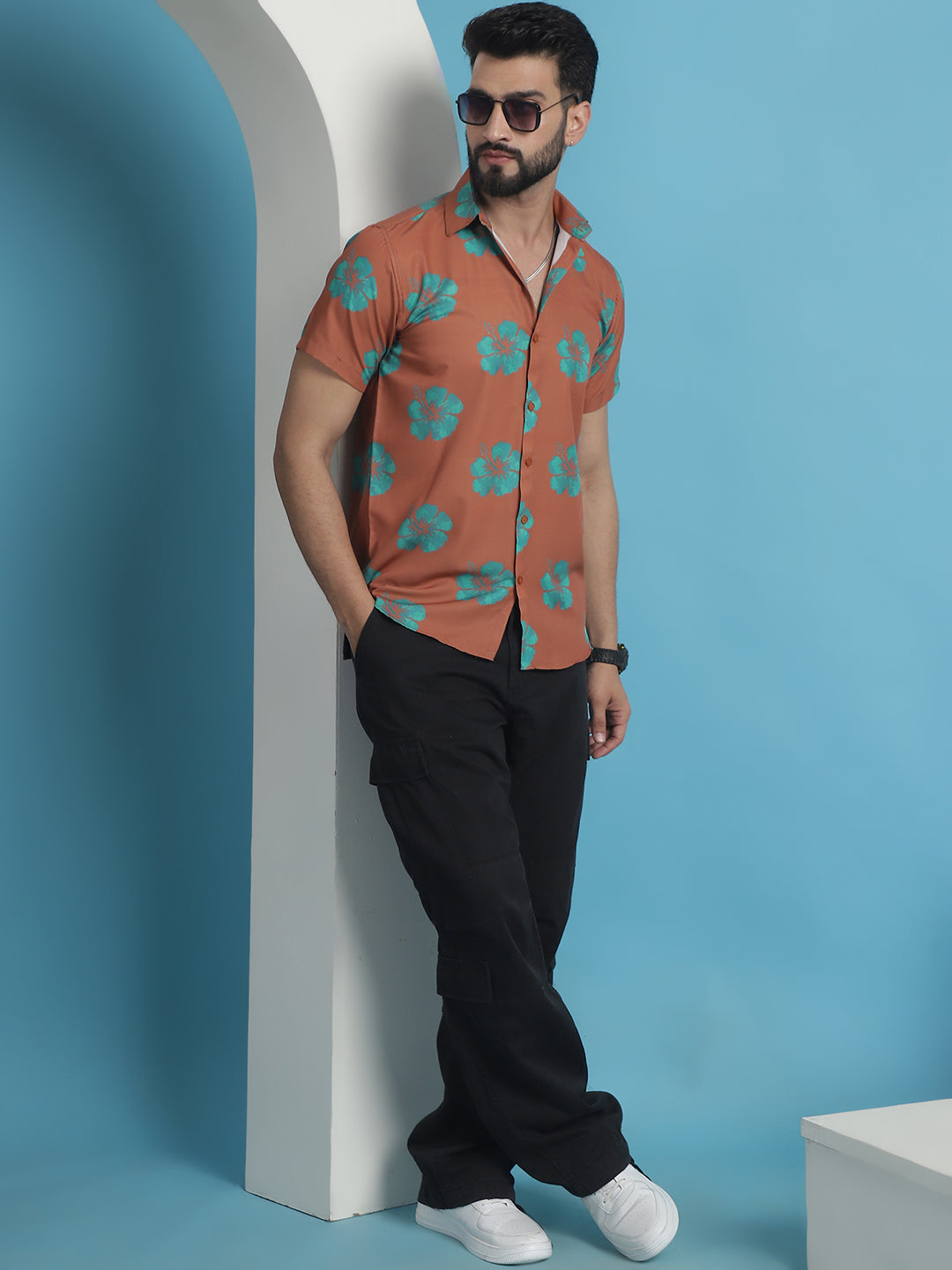 Men's Rust Floral Printed Cotton Casual Shirt - Taantav