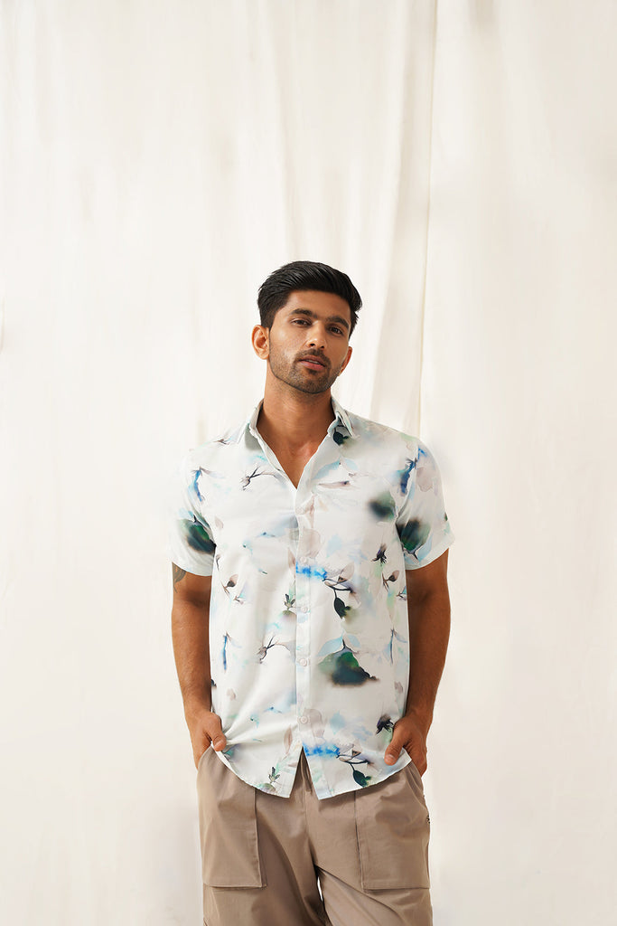 Men's Classic Blue Floral Printed Spread Collar Cotton Curved Casual Shirt